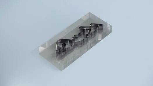 Flatbed dies with plexiglass support